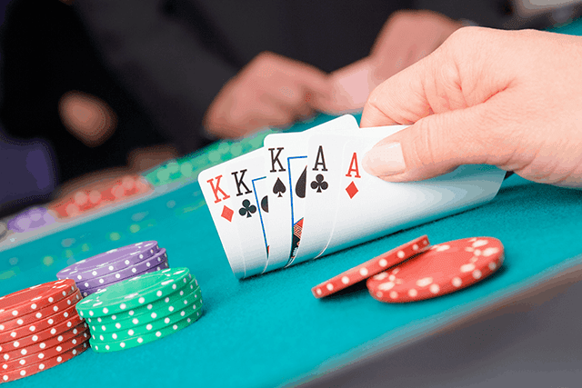 Càng chơi càng thắng lớn với phương pháp chơi Baccarat hay này