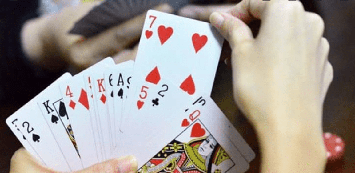 Cách chơi Tiến lên của cao thủ bạn nên học để luôn thắng Cach choi Tien len cua cao thu ban nen hoc de luon thang