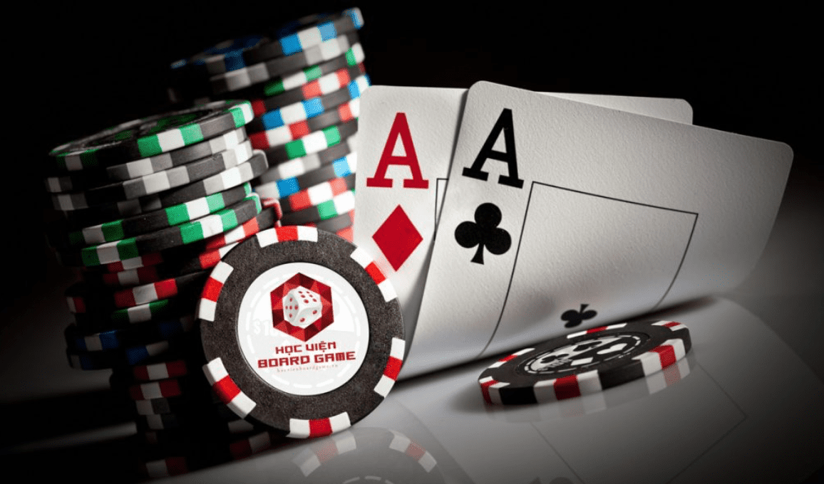 Kỹ năng đọc gương mặt của đối thủ trong Poker Ky nang doc guong mat cua doi thu trong Poker