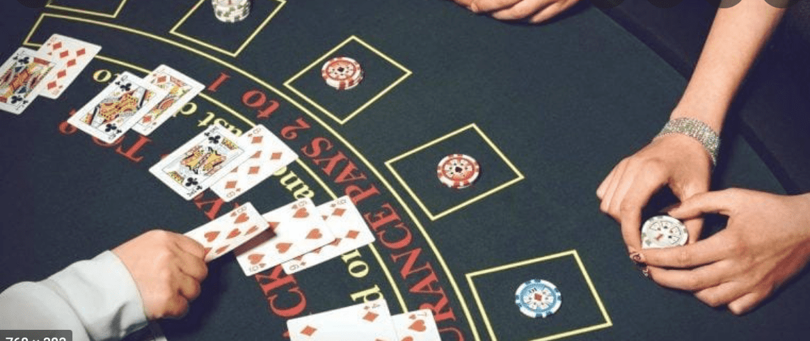 Quy tắc chia bài trong Blackjack: Khi nào là thời điểm tốt nhất để chia bài? Quy tac chia bai trong Blackjack: Khi nao la thoi diem tot nhat de chia bai?