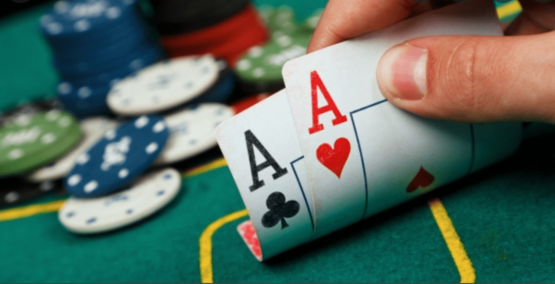 Mô tả cơ bản về tựa game Poker giành cho người chơi mới Mo ta co ban ve tua game Poker gianh cho nguoi choi moi